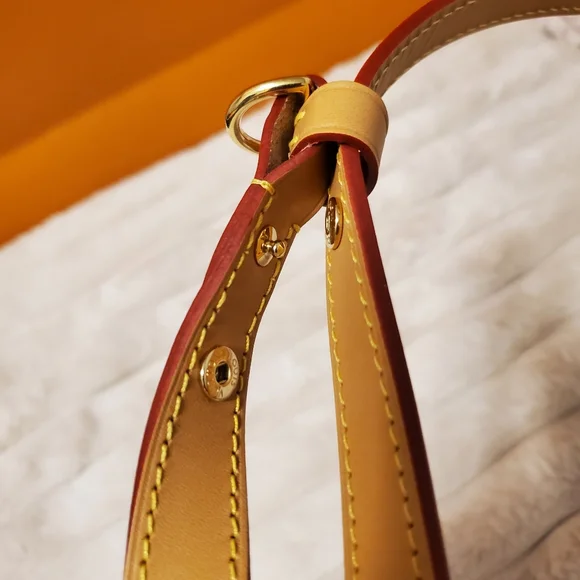 Louis Vuitton adjustable Bandolier crossbody/shoulder strap from Boulogne - Picture 15 of 16